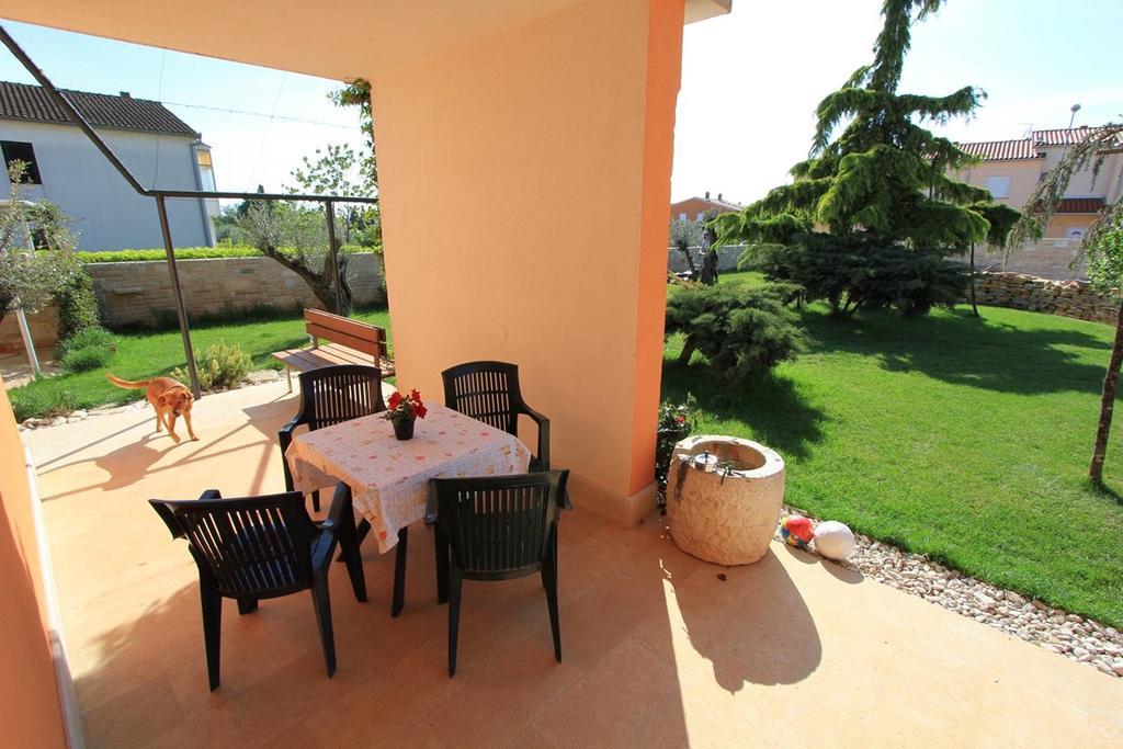 Apartment Dusanka Fažana Extérieur photo